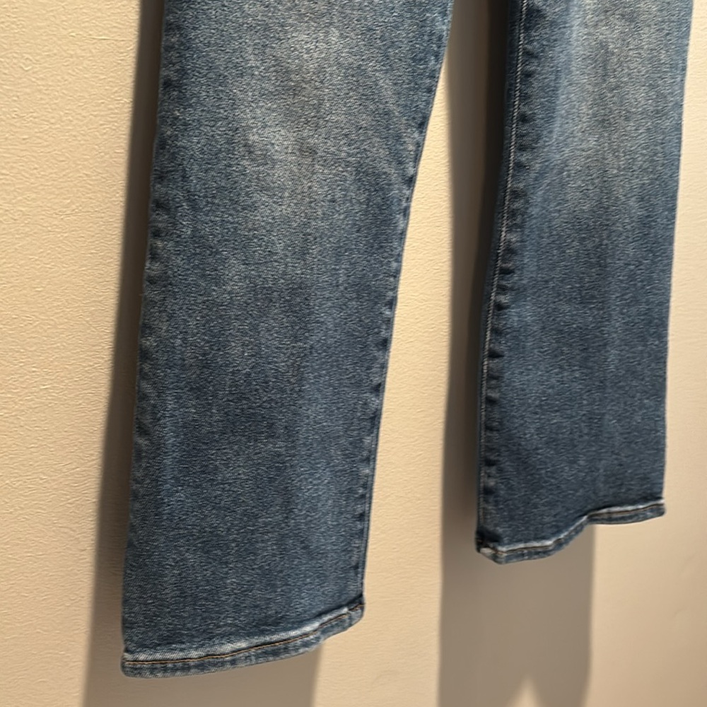 Madewell Cali Demi-Boot medium wash cropped ankle denim - Picture 3 of 8